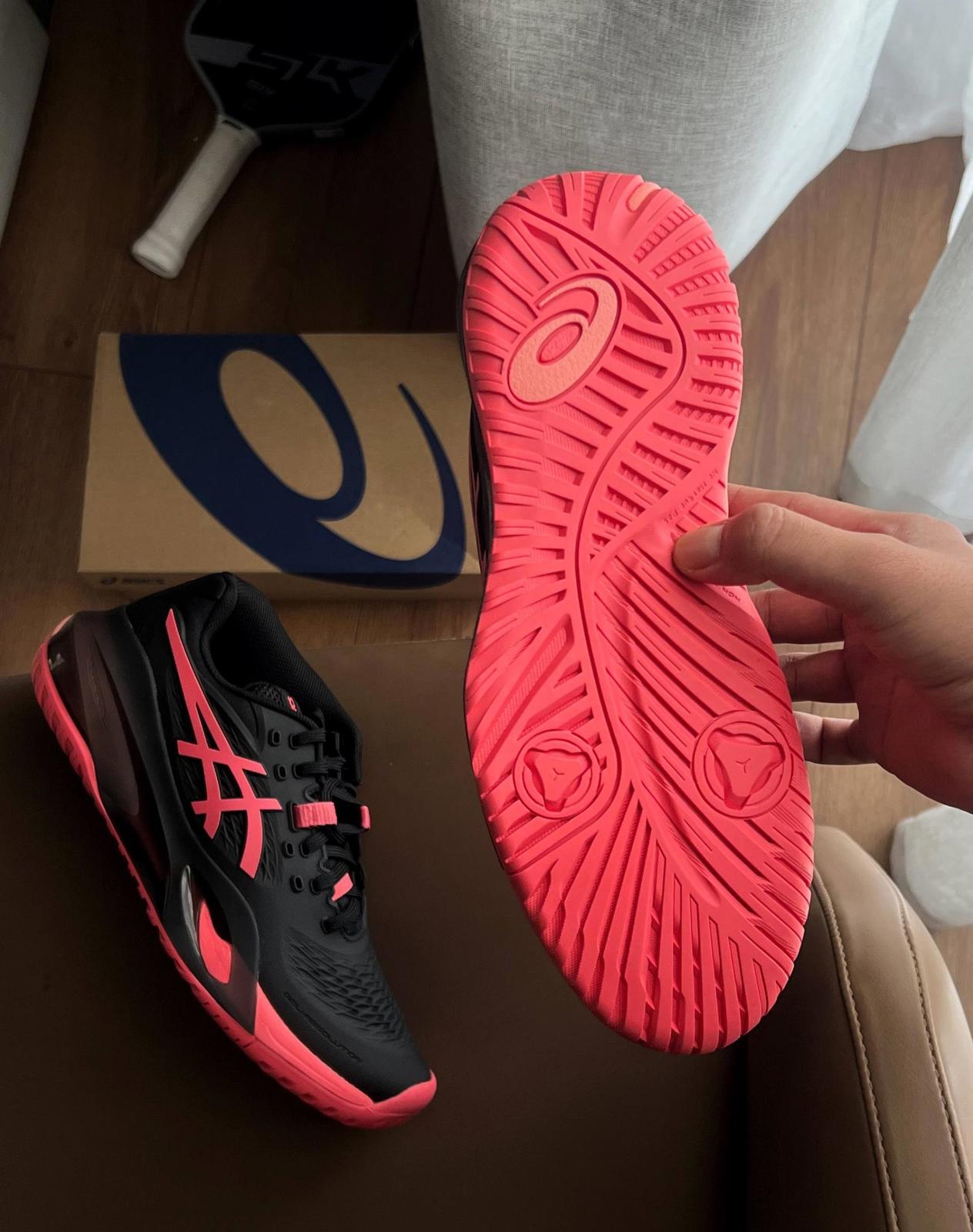 Giày tenis ASICS 1042A279-001.DEN