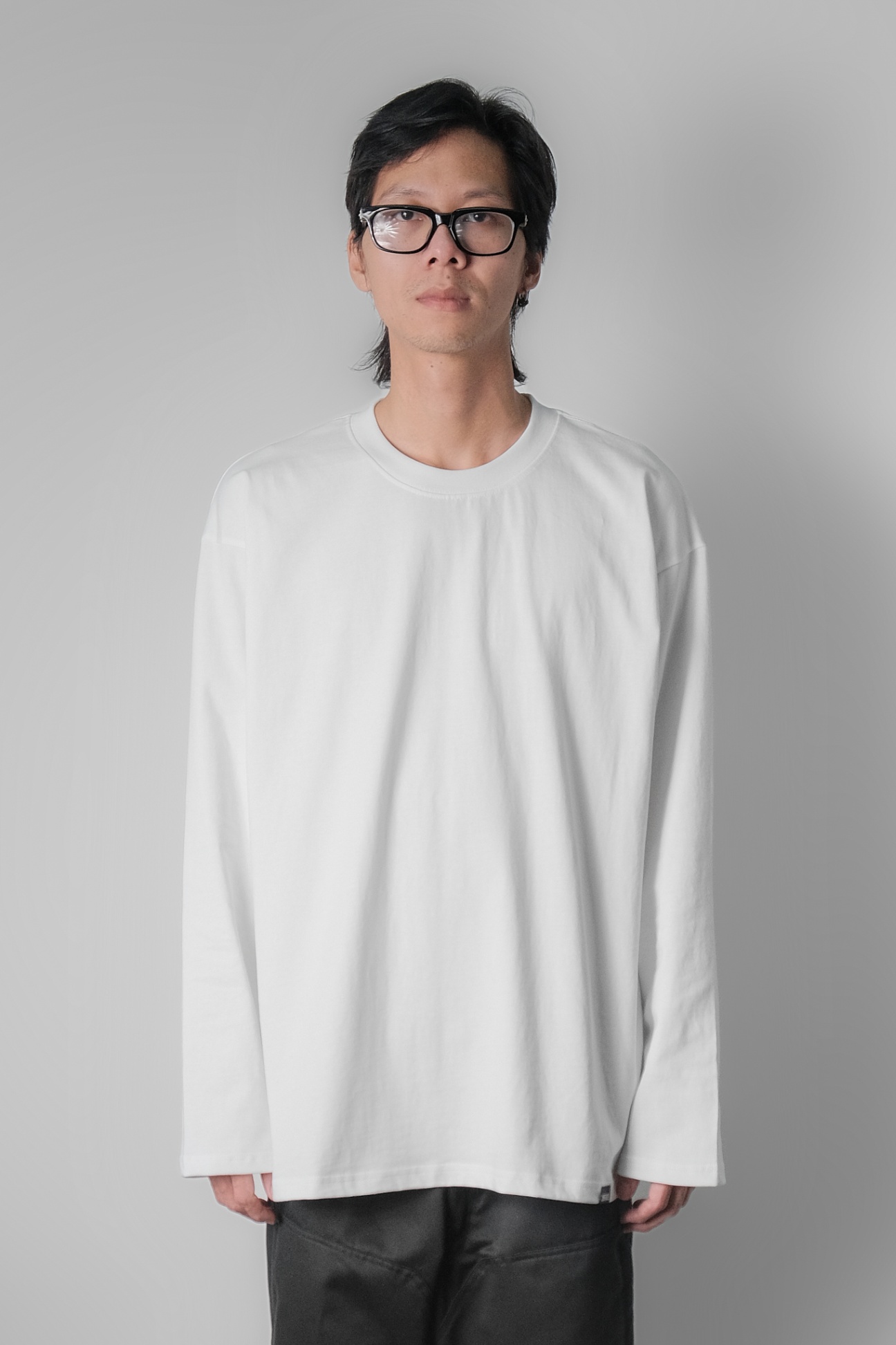 XFIRE BLANK LONG SLEEVE TSHIRT IN WHITE