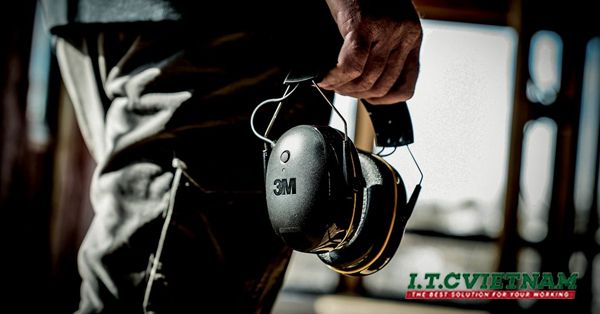 Nên chọn chụp tai hay nút tai chống ồn 3M?