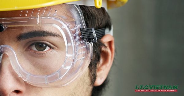Kính bảo hộ chống hóa chất là gì? Loại nào tốt?