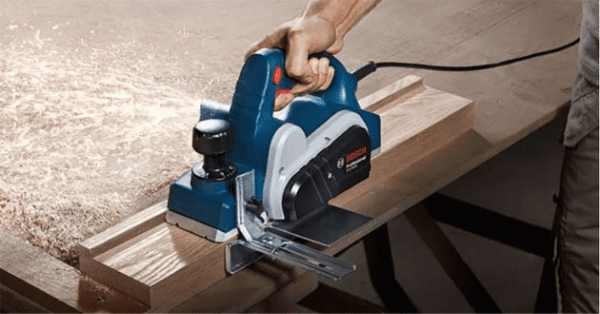 Tìm hiểu chi tiết về máy bào gỗ và những lưu ý khi sử dụng