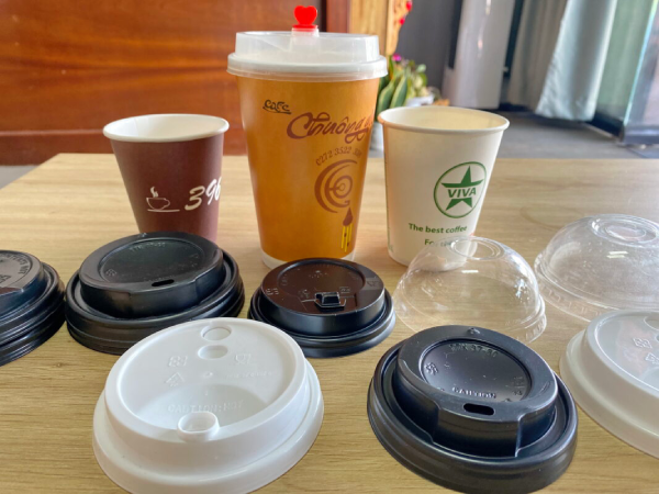 Thị trường hiện nay có đa dạng các loại nắp cafe