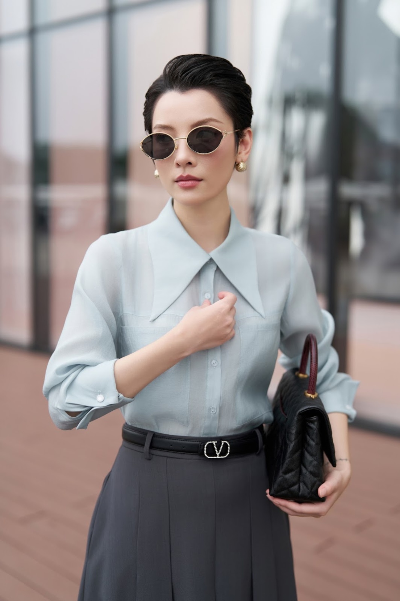 Sơ mi xanh cách điệu