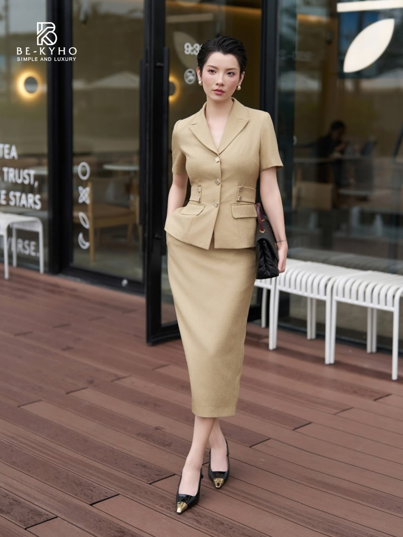 Set bộ vest vàng đai eo