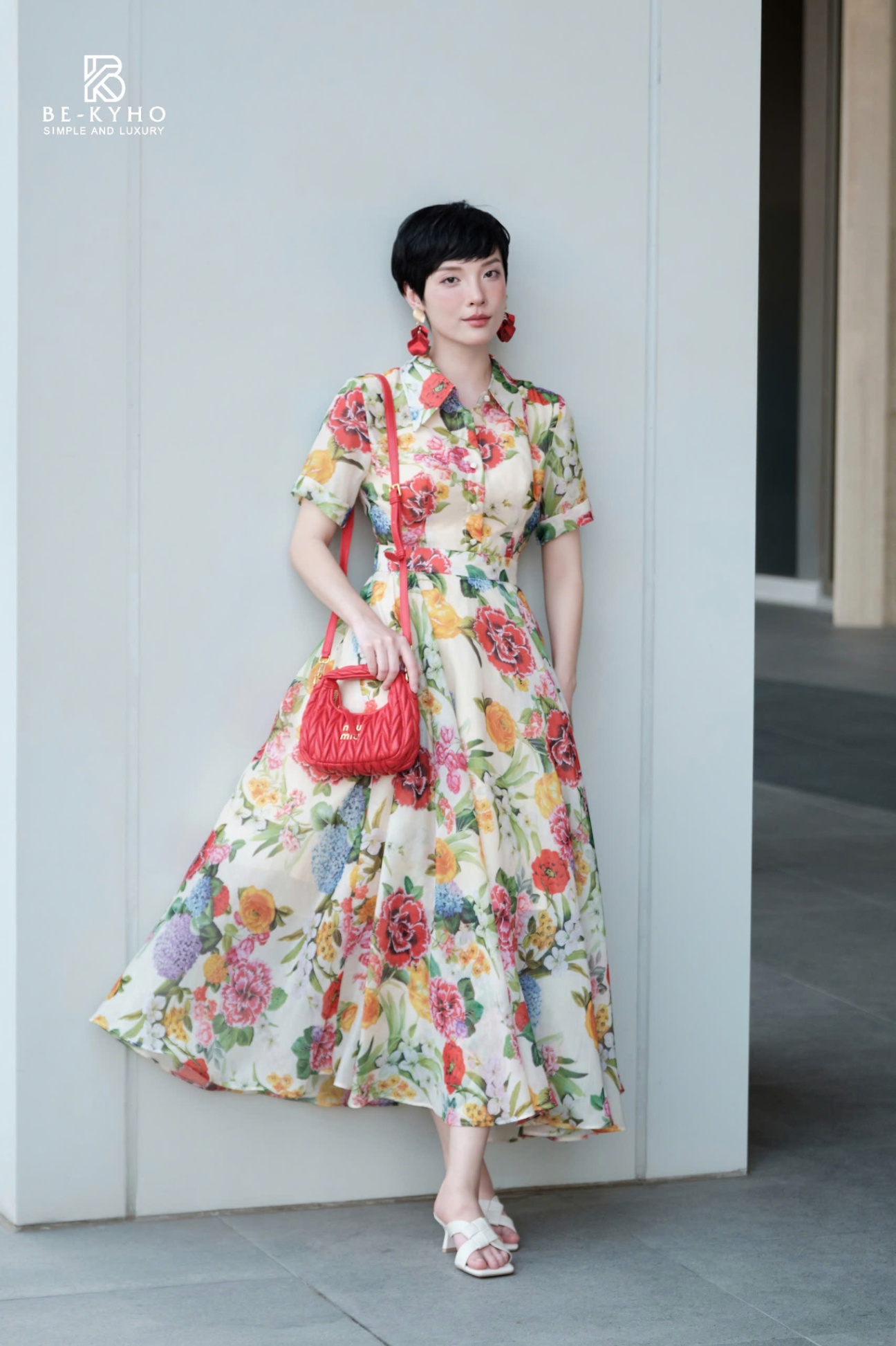 Đầm xoè hoa ngũ sắc