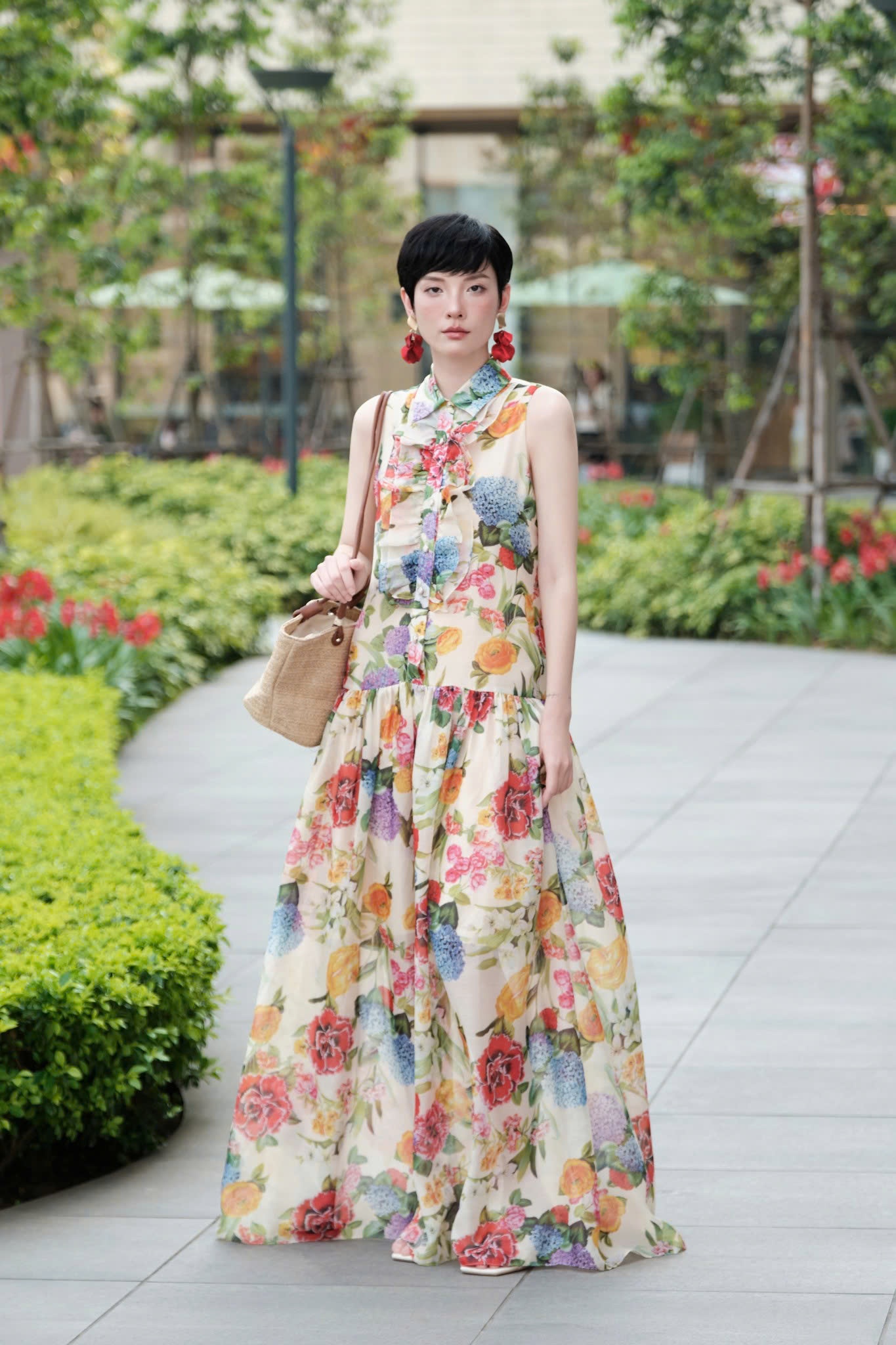 Đầm suông hoa ngũ sắc