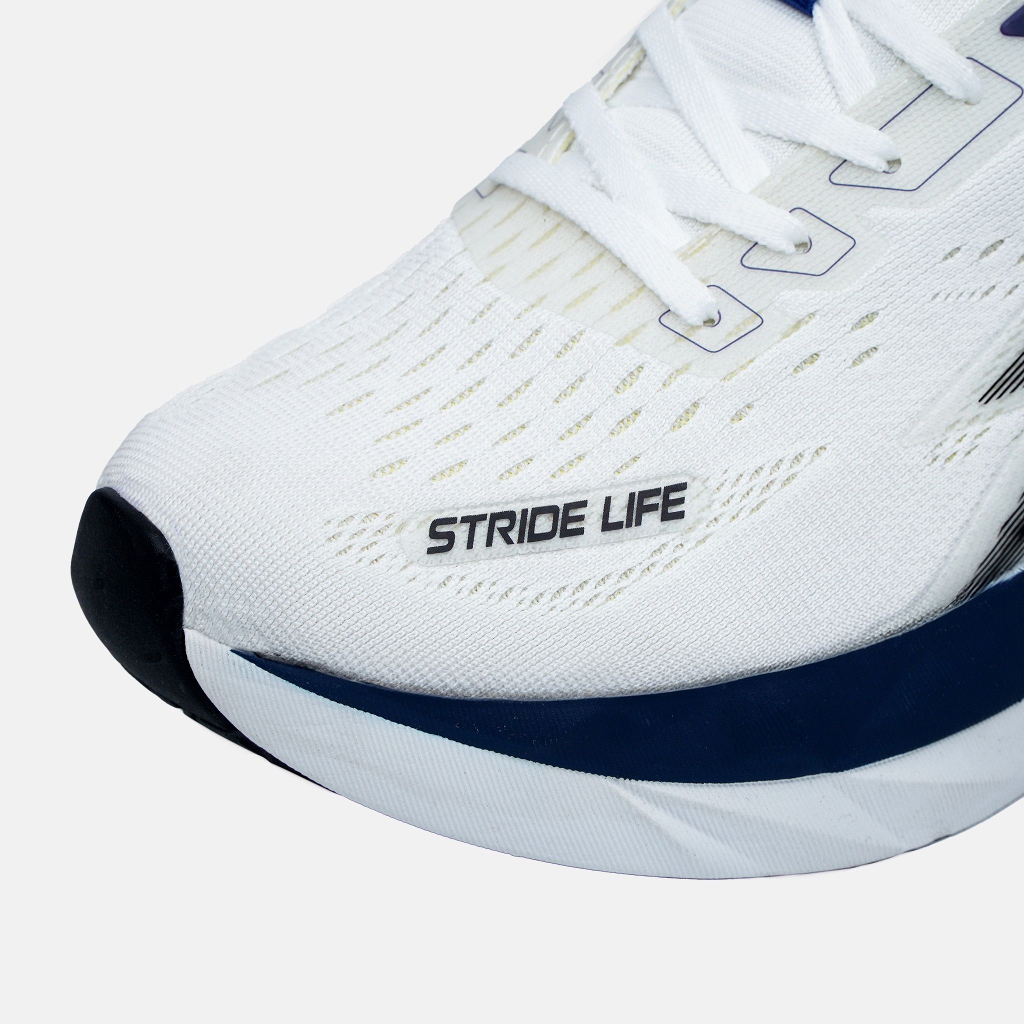 GIÀY CHẠY BỘ GOYA STRIDES 3 - TRẮNG KEM
