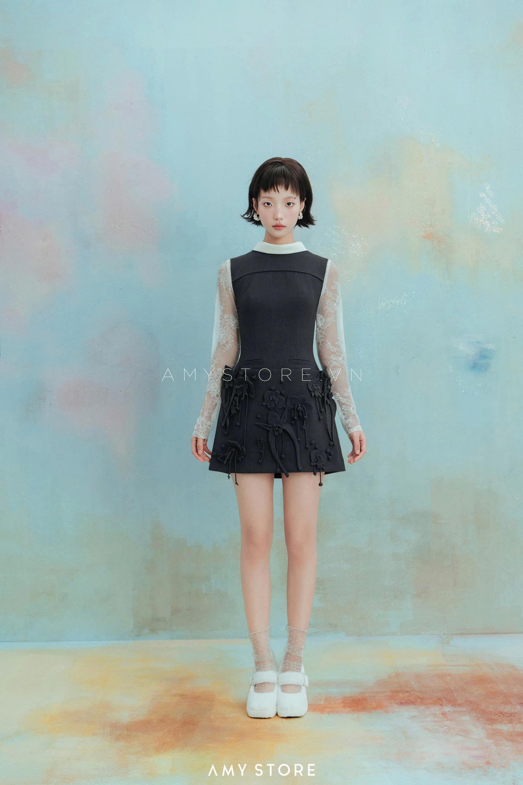Đầm A ngắn Orchid + Áo ren mỏng tay dài