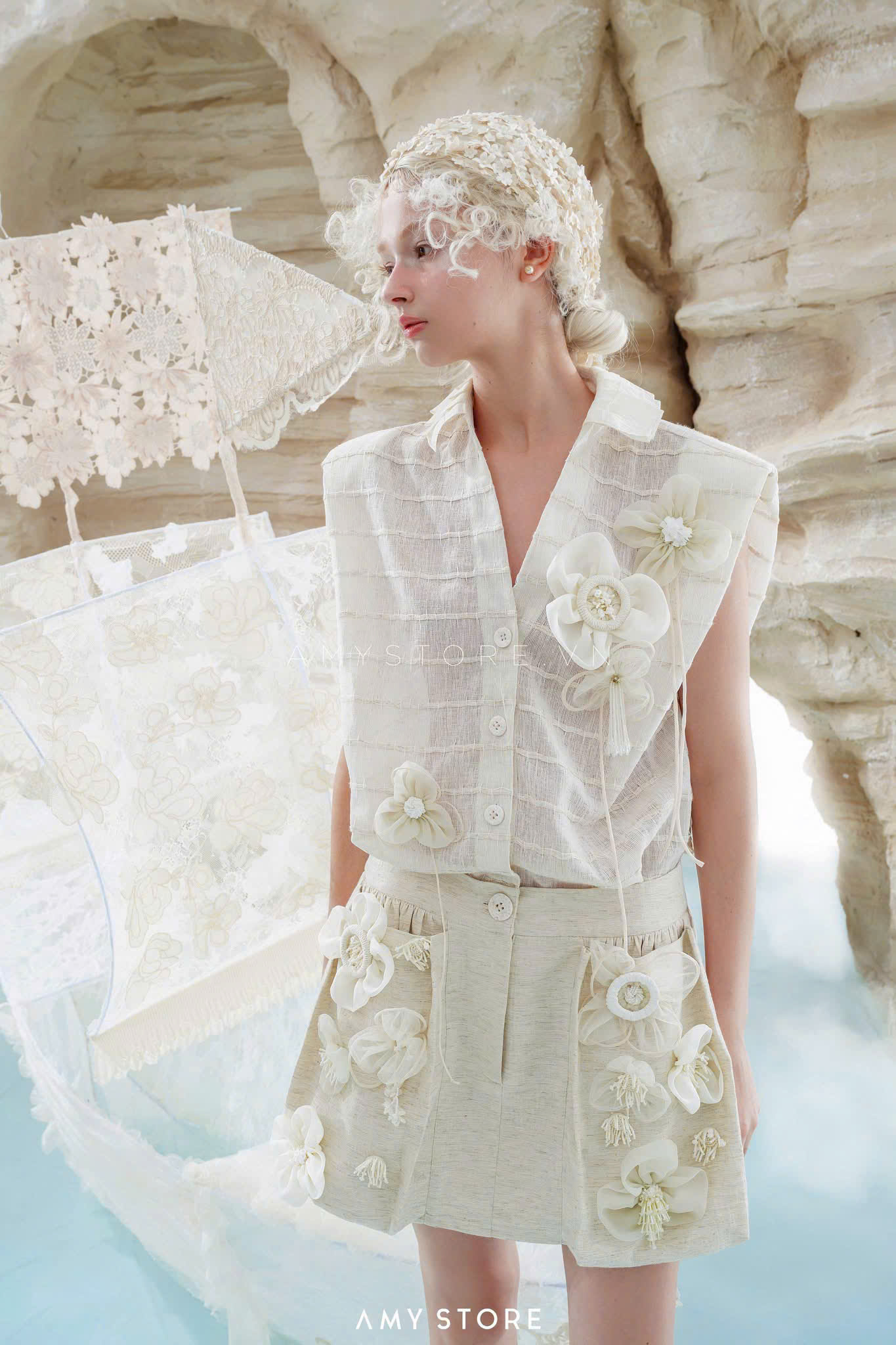 Đầm linen túi hộp đính hoa