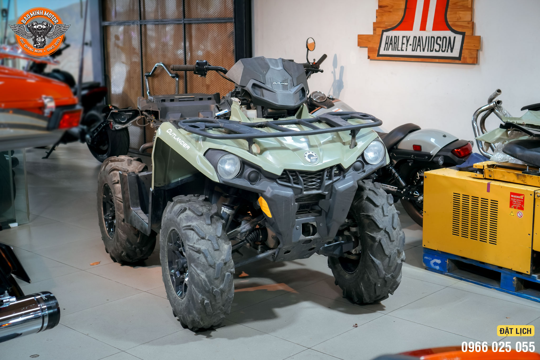 Can-Am-Dong-xe-ba-banh-doi-hoi-ky-thuat-sua-chua-chuyen-sau-2.jpg