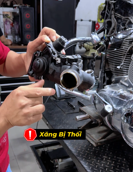 Harley-Davidson-Dyna-2007-Xe-lau-ngay-khong-su-dung-chuyen-gi-xay-ra-.png
