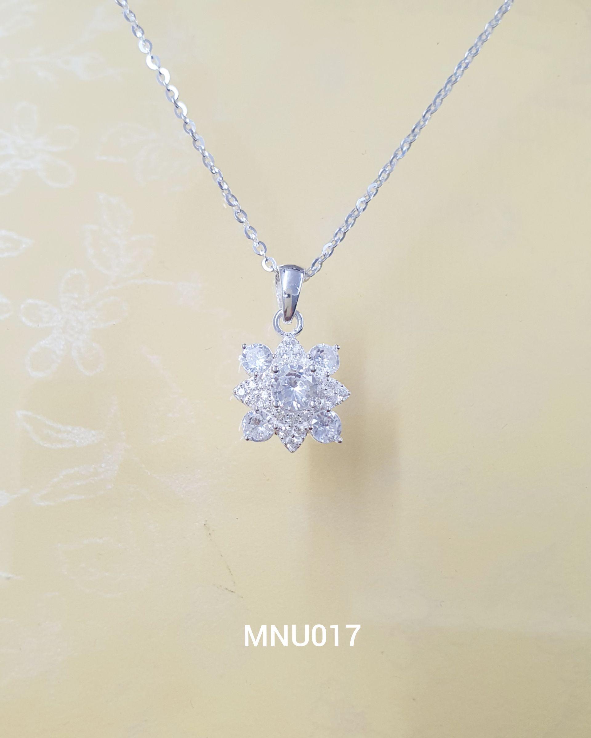 MNU017