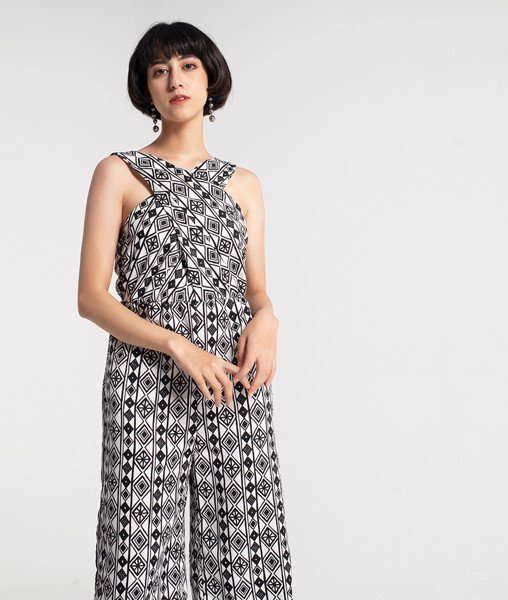 JUMPSUIT DÀI TUYTSI SÁT NÁCH HỌA TIẾT