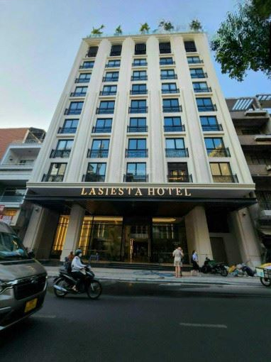 BÁN KHÁCH SẠN 4 SAO LA SIESTA PREMIUM SAIGON – ĐỐI DIỆN CHỢ BẾN THÀNH – QUẬN 1 – HẦM 10 TẦNG – 91 PHÒNG CAO CẤP