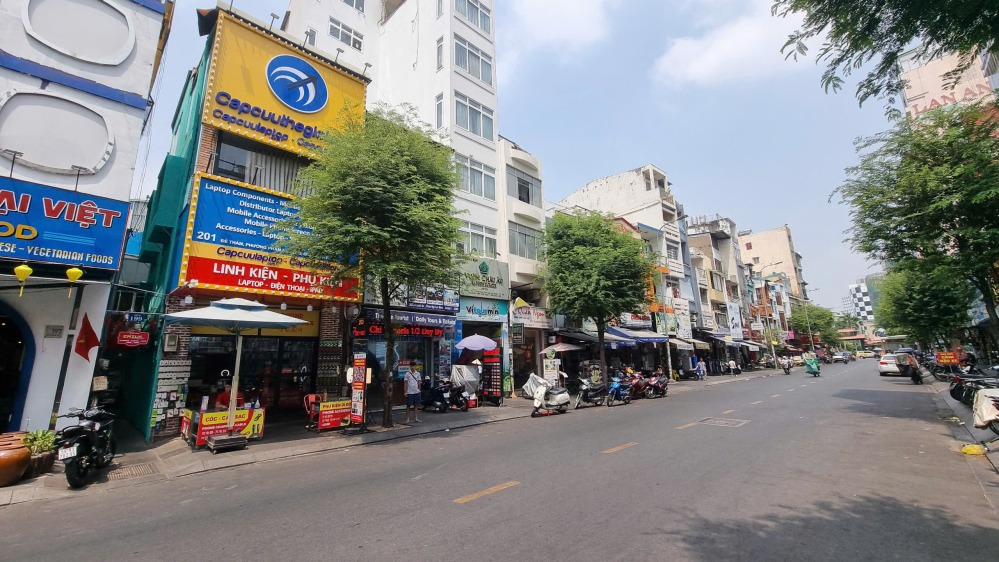 BÁN NHÀ NGANG HƠN 5M – NGÃ TƯ ĐỀ THÁM - BÙI VIỆN, QUẬN 1 – 51M² – GIÁ 39 TỶ
