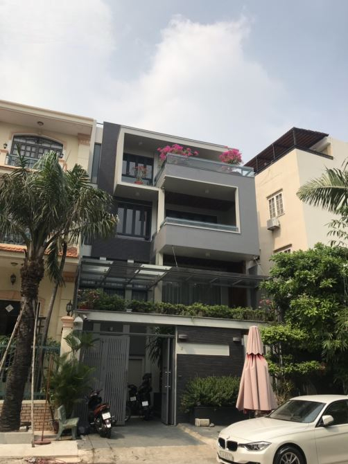 Chủ Bán Gấp Biệt Thự Đường Nguyễn Văn Trỗi, Quận Phú Nhuận – 18x21m, Có Hồ Bơi, Giá Cực Tốt 51 Tỷ