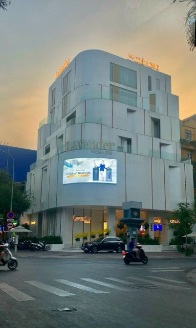 SIÊU BẤT ĐỘNG SẢN MẶT TIỀN PHẠM NGỌC THẠCH, Q.3 – KHUÔN ĐẤT VÀNG 800M² – XÂY 3 HẦM 14 TẦNG – GIÁ CHỈ 450 TỶ