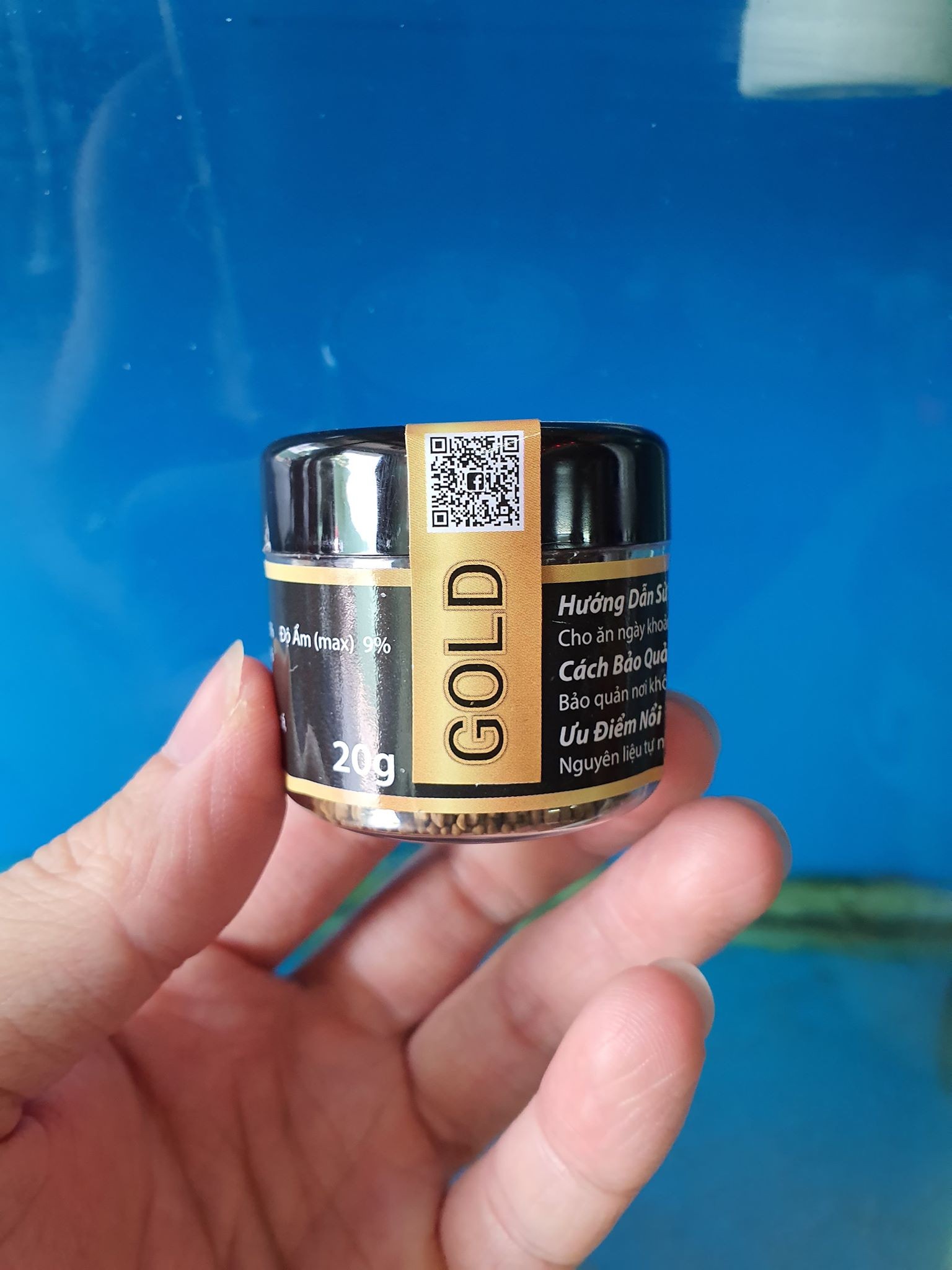 Thức ăn cao cấp Gold cho cá cảnh, cá betta, cá bảy màu, cá thủy sinh