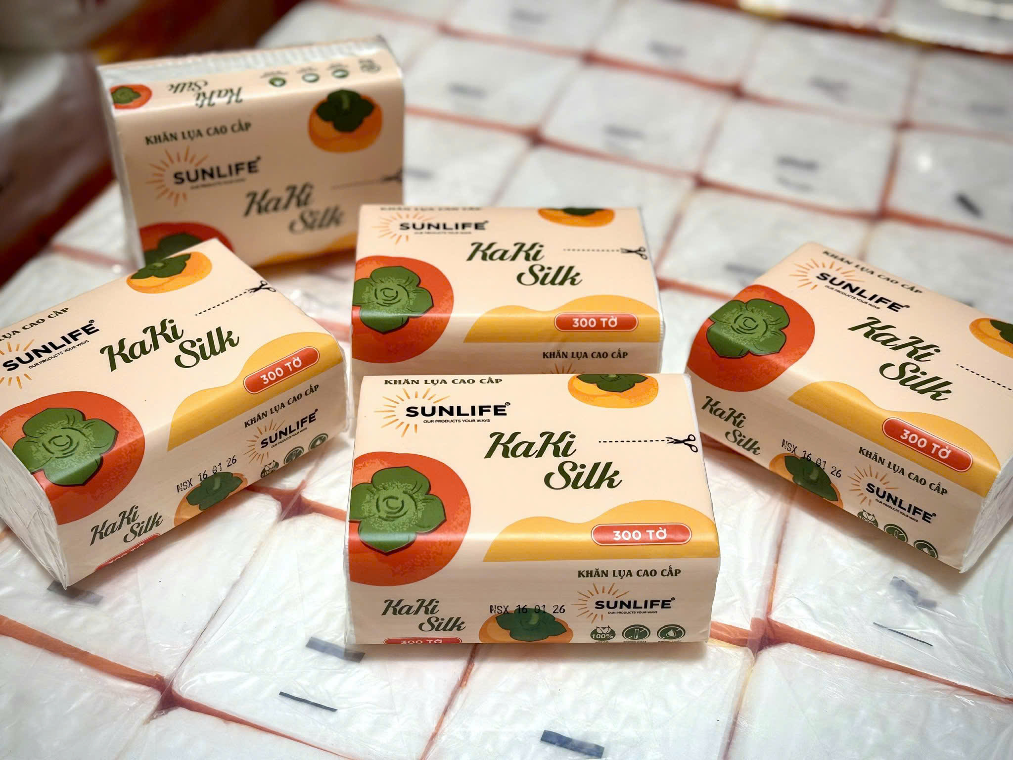 Khăn giấy rút Sunlife KaKi 300 tờ - khổ dài 115mm