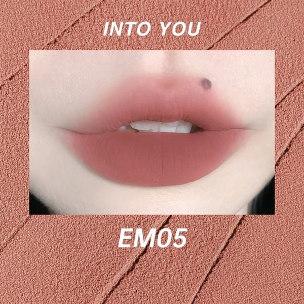 Son kem lì INTO YOU Shero Super Matte Lip & Cheek Mud 5g làm đều màu môi