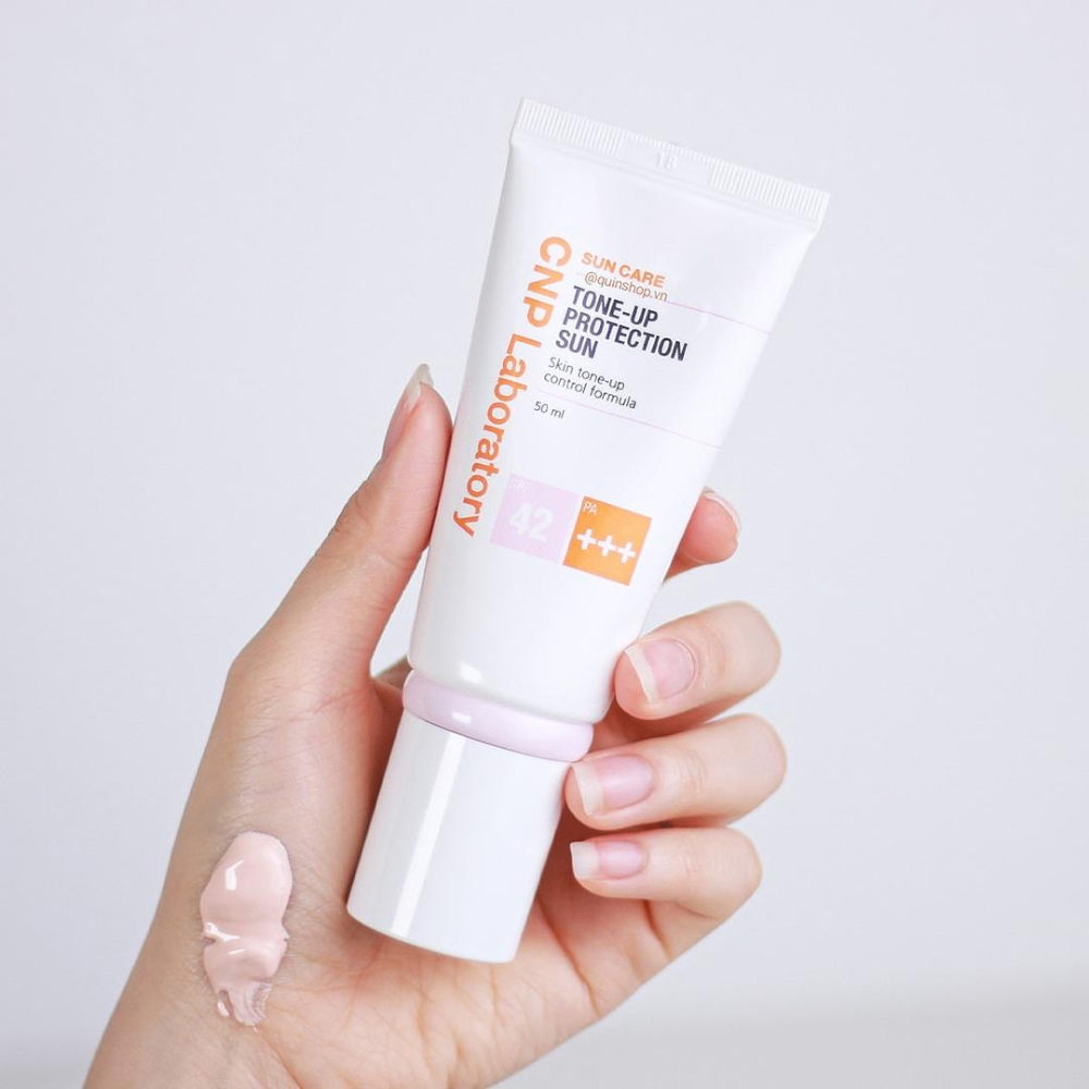Kem chống nắng nâng tông da CNP Laboratory Tone-Up Protection Sun SPF42/PA+++ 50ml bảo vệ da toàn diện