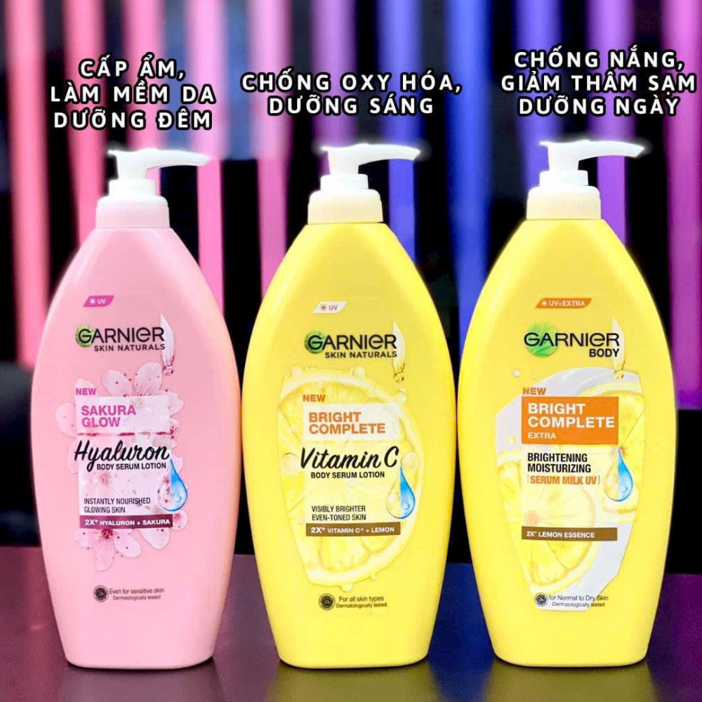 Sữa dưỡng thể Garnier Sakura Glow + Bright Complete Extra 400ml nuôi dưỡng làn da trắng hồng rạng rỡ