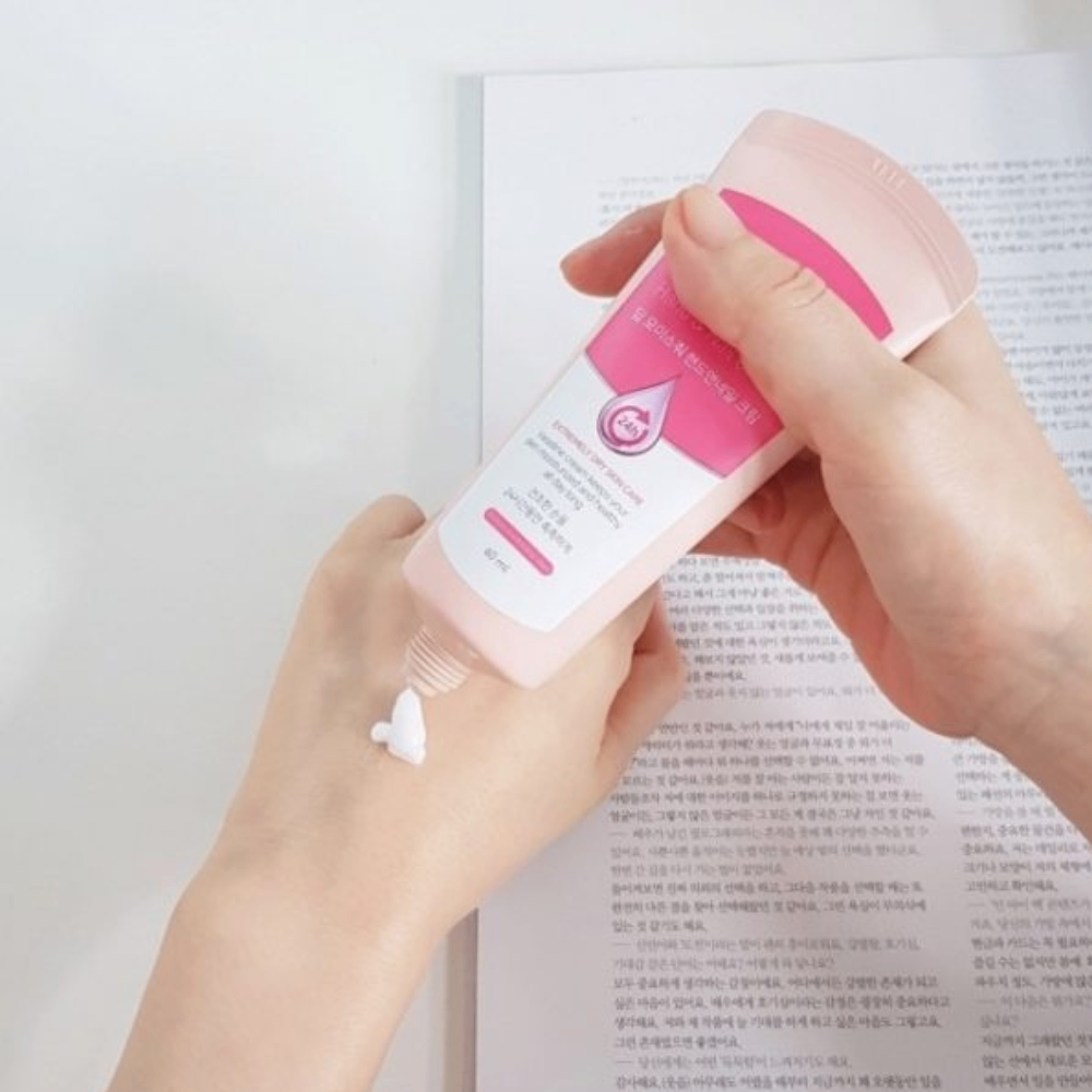 Kem dưỡng da tay và chân Vaseline Deep Moisture Cream 60ml dưỡng ẩm giúp da mềm mại