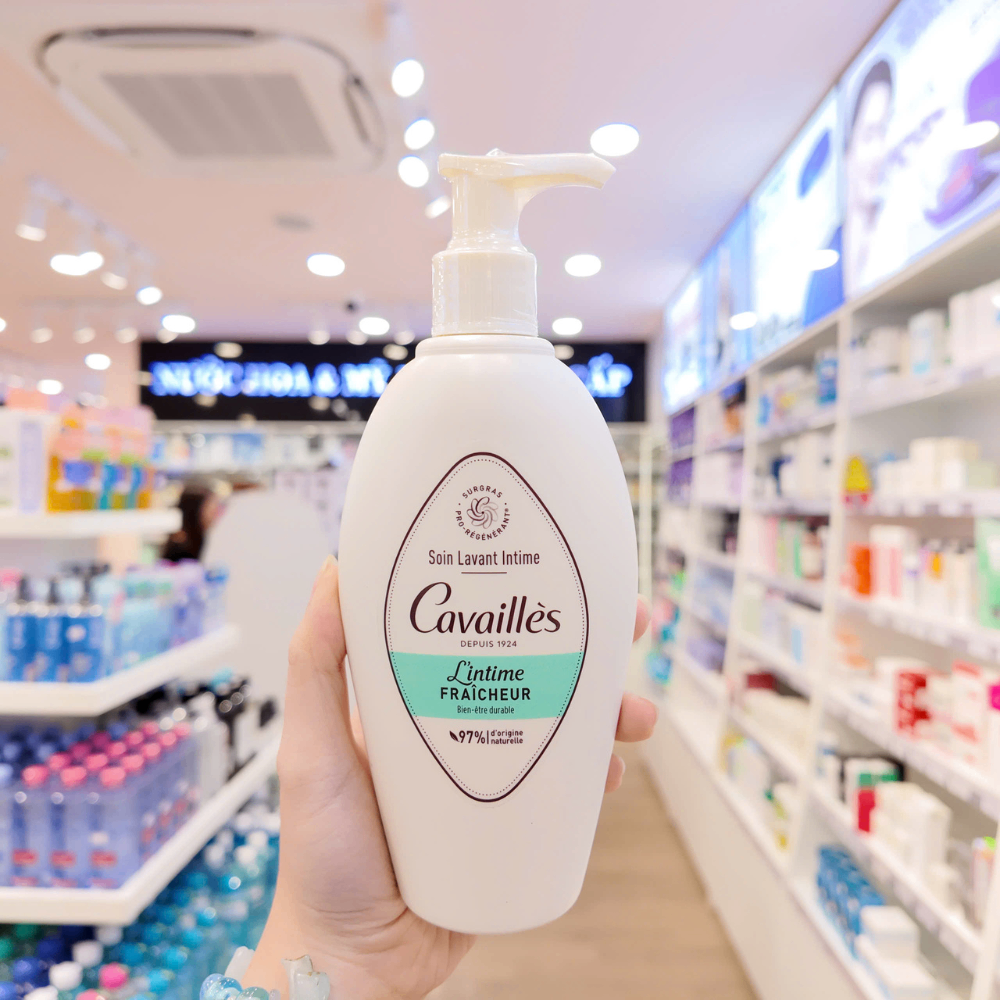 Dung dịch vệ sinh Cavailles L'intime 100/250ml dịu nhẹ an toàn