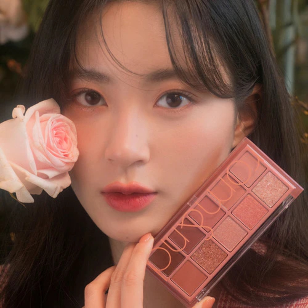 Bảng phấn mắt 10 ô Romand Better Than Eye Palette 7.4g siêu lấp lánh