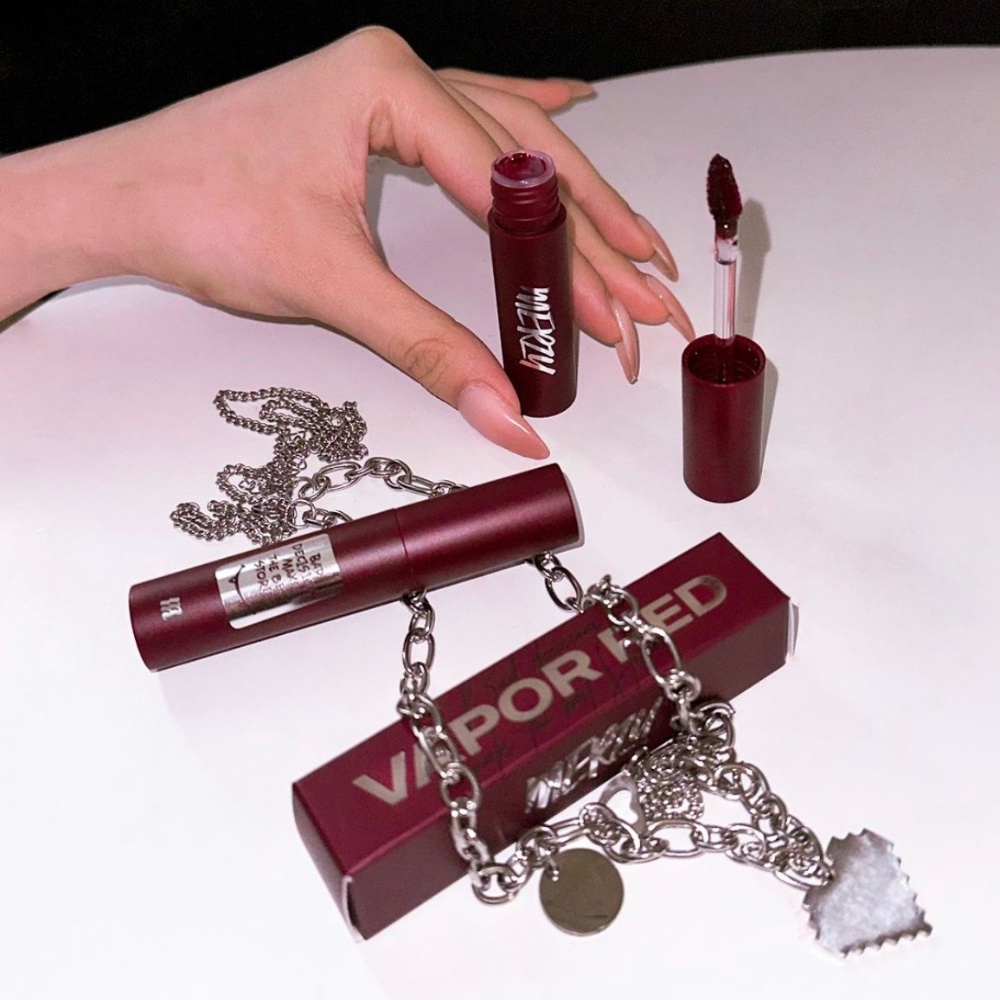Son kem lì Merzy Noir In The Mellow Tint M13 4g vỏ đỏ Red Edition màu đỏ trầm