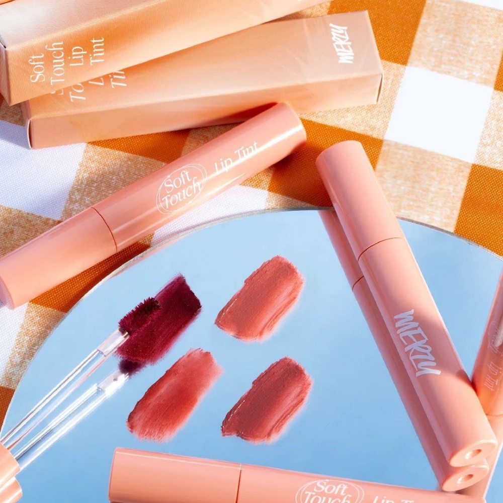 Son kem lì Merzy Soft Touch Lip Tint 3g (Peach Fuzz Edition) dưỡng ẩm mềm mịn