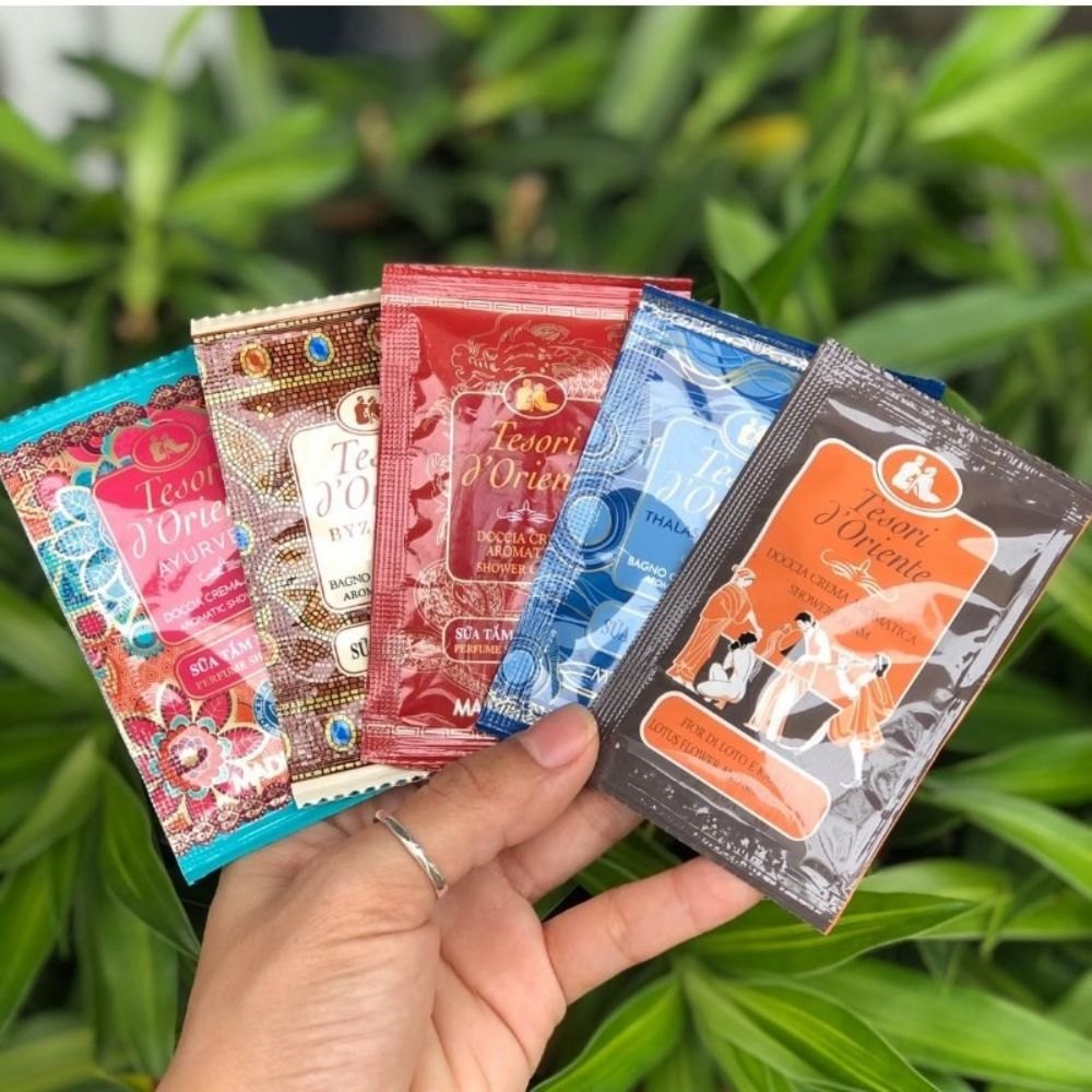 12 gói sữa tắm Tesori d'Oriente 9ml mang đến làn da tươi trẻ và đầy sức sống