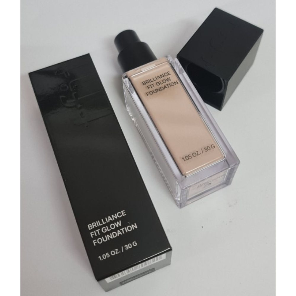 Kem nền trang điểm Tfit Signature Fit Cover Foundation + Brilliance Fit Glow Foundation 30g