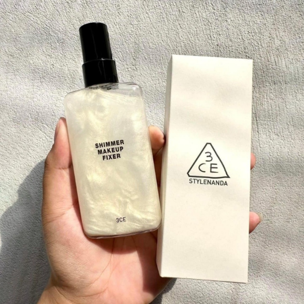 Xịt khóa nền 3CE Shimmer Makeup Fixer có nhũ 95ml giữ lớp nền trang điểm lâu trôi căng bóng mềm mịn