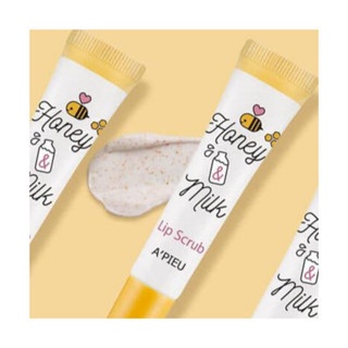 Tẩy da chết môi A'pieu Honey & Milk Lip Scrub 8ml giúp nuôi dưỡng, duy trì độ ẩm sâu cho môi