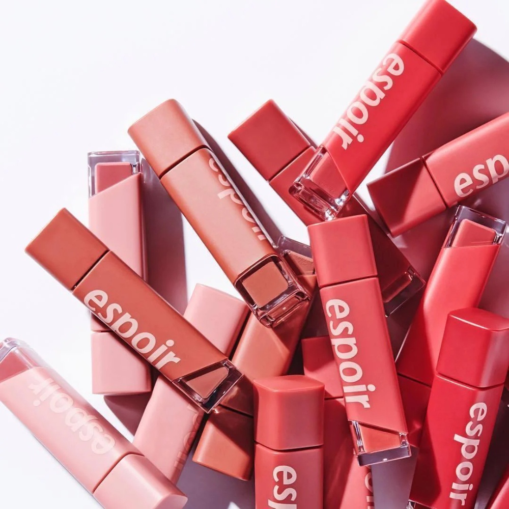 Son kem Espoir New Couture Lip Fluid Velvet 7g lớp finish lỳ cho đôi môi trông đầy đặn