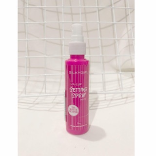 Xịt khóa makeup Silkygirl Makeup Setting Spray 70ml các dòng giữ lớp makeup lâu trôi, bền màu