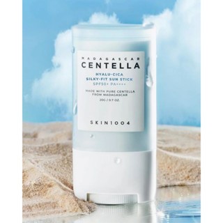 Thanh lăn chống nắng Skin1004 Madagascar Centella Hyalu-Cica Silky-Fit Sun Stick 20g mỏng nhẹ ẩm mượt