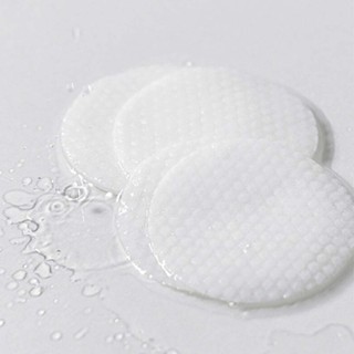 Toner Pad Celimax Ji Woo Gae Heartleaf BHA Peeling Pad 60 miếng 125ml nhẹ nhàng tẩy sạch tế bào chết cung cấp độ ẩm
