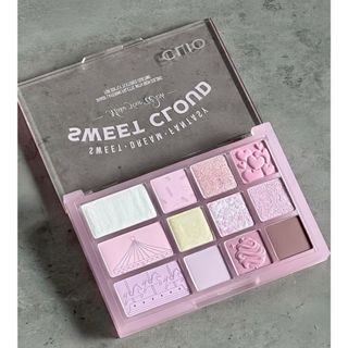 Bảng phấn mắt Clio Shade & Shadow Palette 05 Sweet Cloud 15g