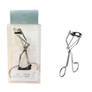 Bấm mi The Face Shop Daily Beauty Tools Eyelash Curler 50g giúp hàng mi cong