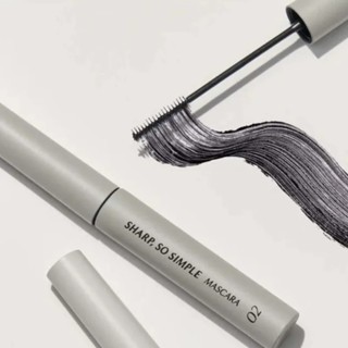 Mascara Clio Sharp So Simple #02 Long Lash 4g tự nhiên, nhẹ nhàng không gây nặng mi, không cộm vón