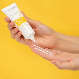 Kem chống nắng Bioderma Photoderm Aquafluide SPF 50+ 40ml chống nắng và bảo vệ da