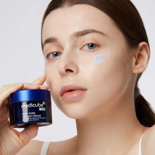 Kem dưỡng Medicube Zero Pore One Day Cream 50ml giúp se khít lỗ chân lông, giảm mụn đầu đen và kiểm soát bã nhờn