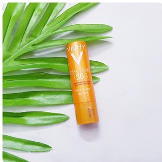 Son dưỡng môi Vichy Ideal Soleil SPF 30+ 4.7g chống nắng dưỡng ẩm