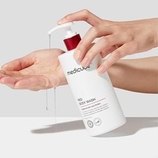 Sữa tắm Medicube Red Acne Body Wash 400g làm sạch cơ thể dịu da