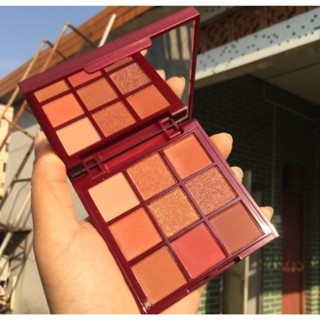 Bảng phấn mắt 9 ô HOLD LIVE Red Velvet 14g bám màu tốt, không vón cục
