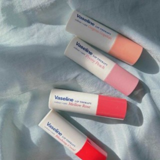 Son dưỡng môi có màu Vaseline Lip Therapy Colour Stick 4.2g (Kr) dưỡng ẩm và bảo vệ môi