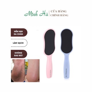 Chà gót chân Vacosi P02 loại bỏ các vùng da chai sần, giúp bạn có một đôi chân mềm mại hơn
