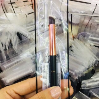 Cọ tán vùng sáng mắt Vacosi Highlight Diffuser Brush E10 đa công dụng dễ tán